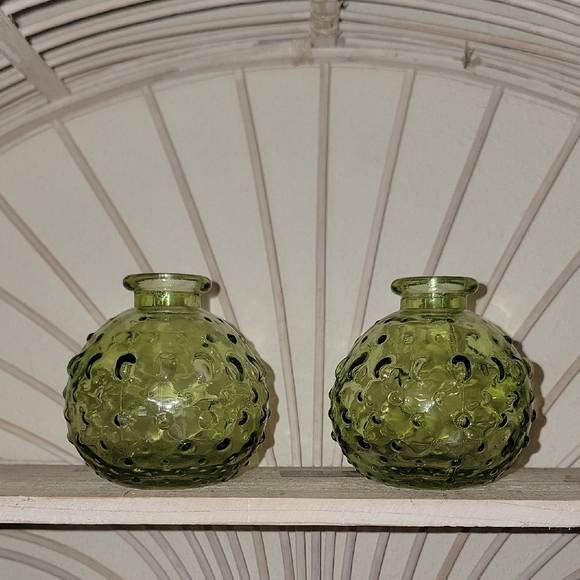 Source Unknown Small Green Honeycomb Glass Vases X2 - Picture 7 of 8
